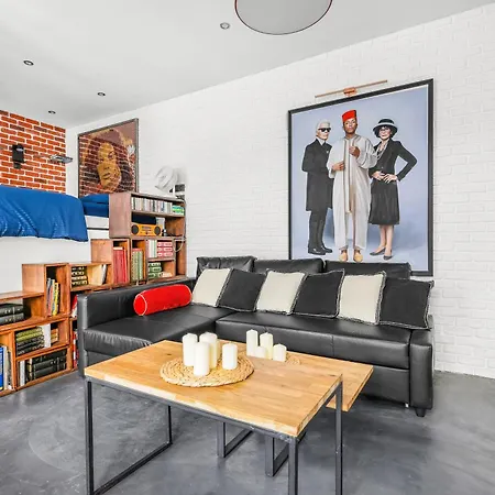 Place De La Bastille - Cozy With Netflix * 파리